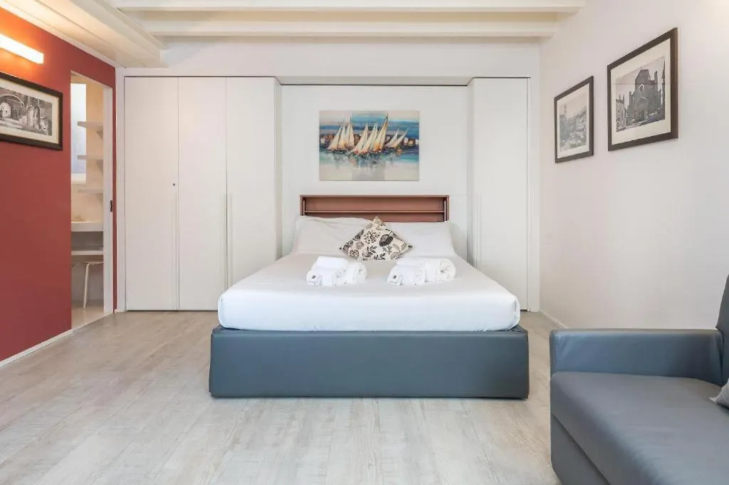 Apartmentsarena - Zini Studios Verona